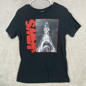 JAWS Graphic T-Shirt Mens Large Black Short Sleeve Shark Scary Movie Cotton Tee
